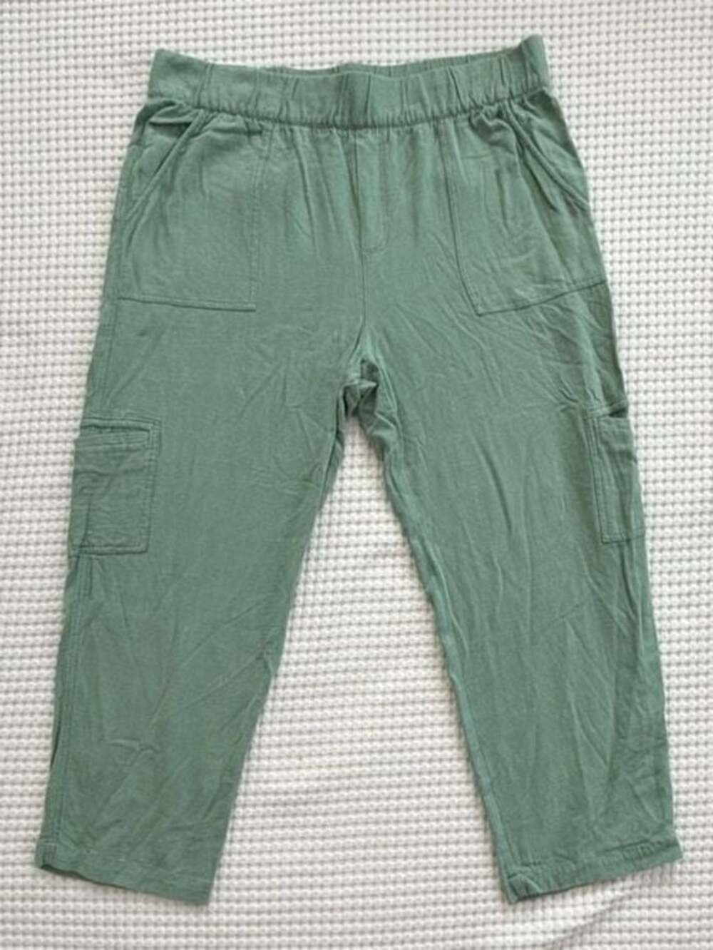 Soft Surroundings Green Cargo Capri Pants with Elastic Waistband Size L